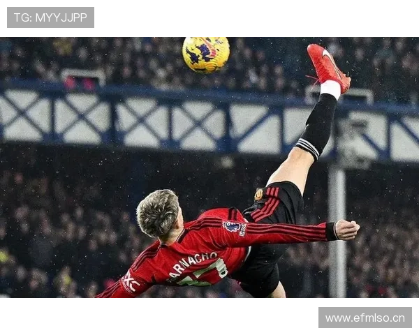 加纳乔倒钩破门解析:是否已达普斯卡什奖级神迹 加纳乔倒钩破门解析:是否已达普斯卡什奖级神迹