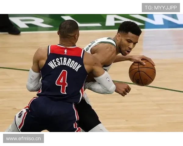 比尔回归单打核心，直面对手一号得分更高效