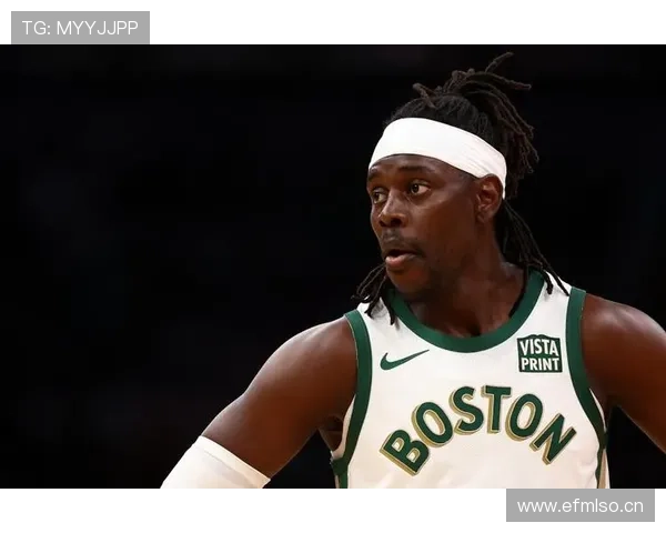霍勒迪无球跑动牵制力改变雄鹿进攻结构 霍勒迪无球跑动牵制力改变雄鹿进攻结构